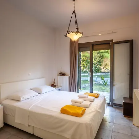 Holiday home Camelia Elegant With Orchard & View