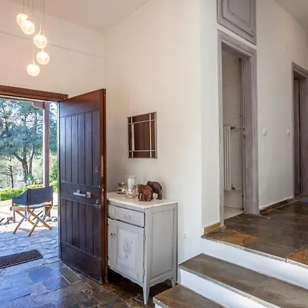 Holiday home Camelia Elegant With Orchard & View